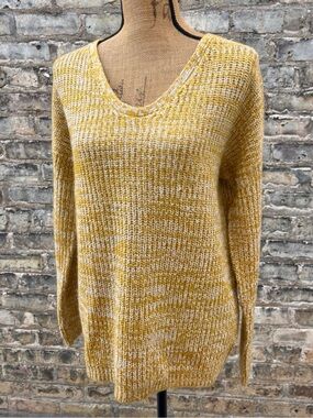 Poof Apparel V-Neck Knit Sweater Back Detail Gold White Size Large